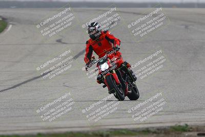 media/Nov-29-2025-TrackDaz (Sat) [[10ae2d9bce]]/B Group/Session 3 (Outside Grapevine)/